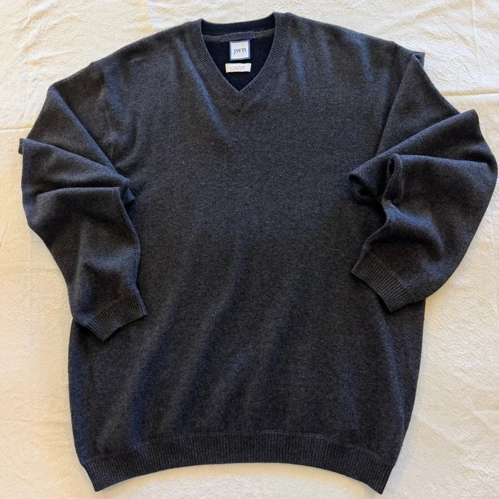 JWN John W Nordstrom 100% Cashmere Mens L Gray V-Neck Sweater Pullover Luxury